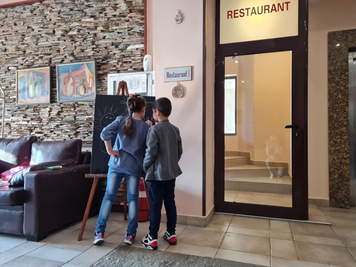 Apart Hotel Orbilux Bansko Dış mekan fotoğraf